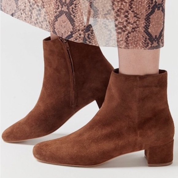 Urban Outfitters Elle Suede Ankle Boot Brown - Picture 2 of 11